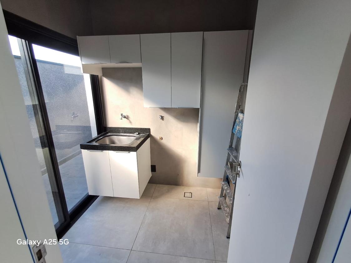 Casa de Condomínio à venda e aluguel com 4 quartos, 265m² - Foto 9