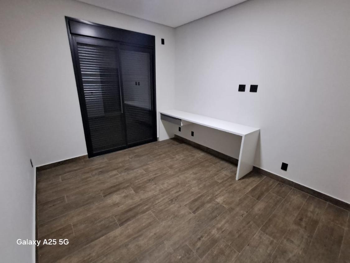 Casa de Condomínio à venda e aluguel com 4 quartos, 265m² - Foto 14