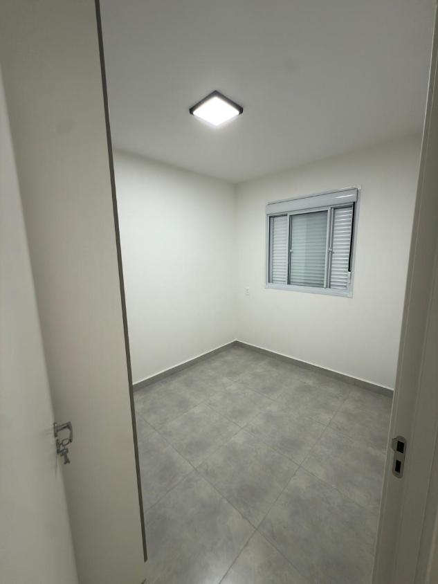 Apartamento à venda com 3 quartos, 60m² - Foto 2