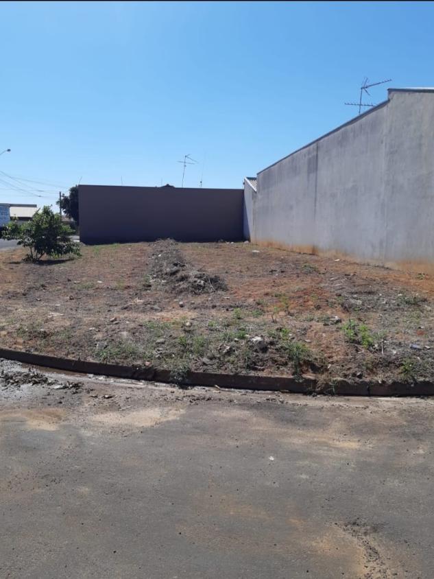 Terreno à venda, 247m² - Foto 2