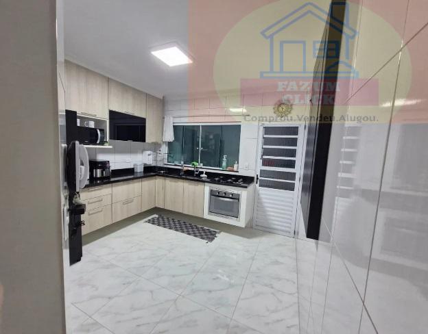 Sobrado à venda com 2 quartos, 90m² - Foto 5
