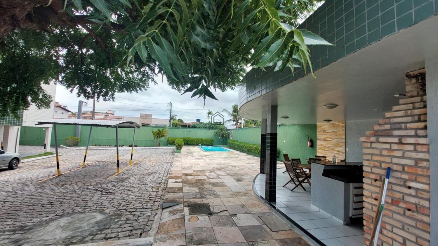 Apartamento à venda com 2 quartos, 58m² - Foto 4