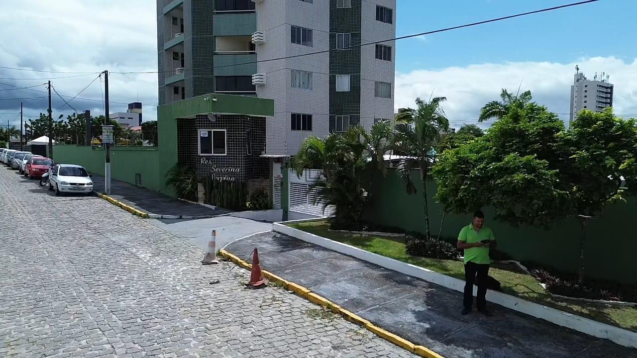 Apartamento à venda com 2 quartos, 58m² - Foto 2