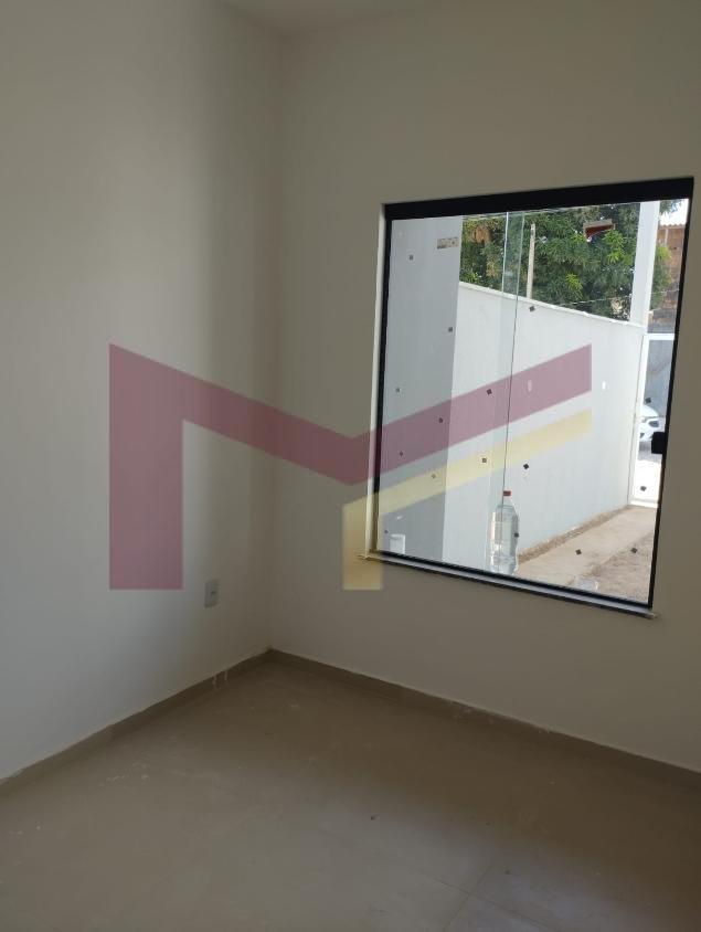 Casa à venda com 2 quartos, 140m² - Foto 9