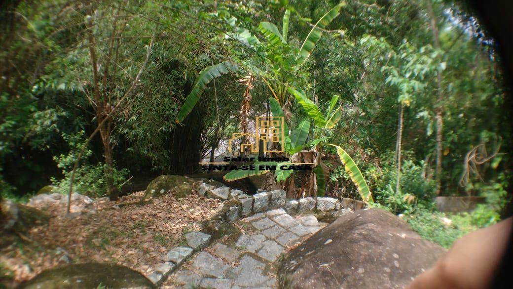Casa à venda com 3 quartos, 200m² - Foto 11
