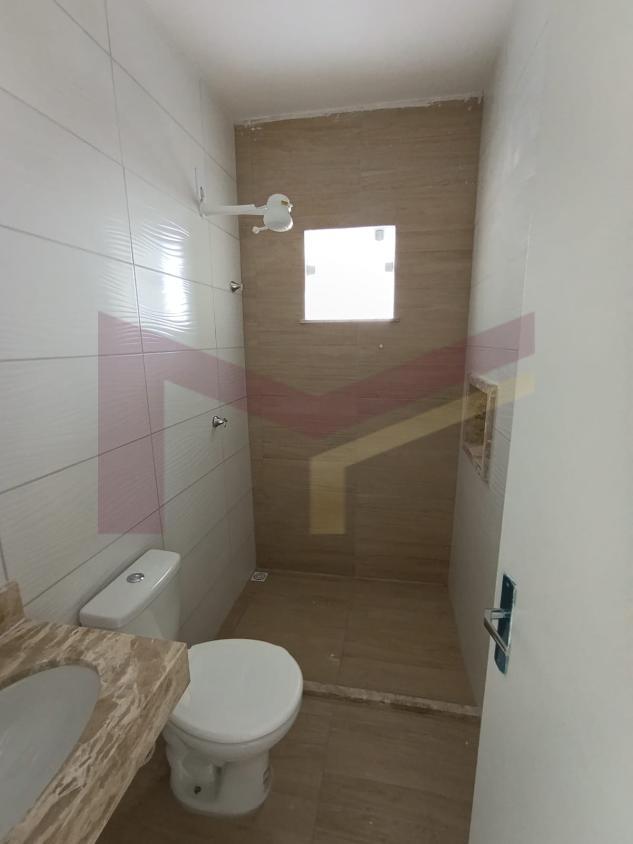 Casa à venda com 2 quartos, 69m² - Foto 6