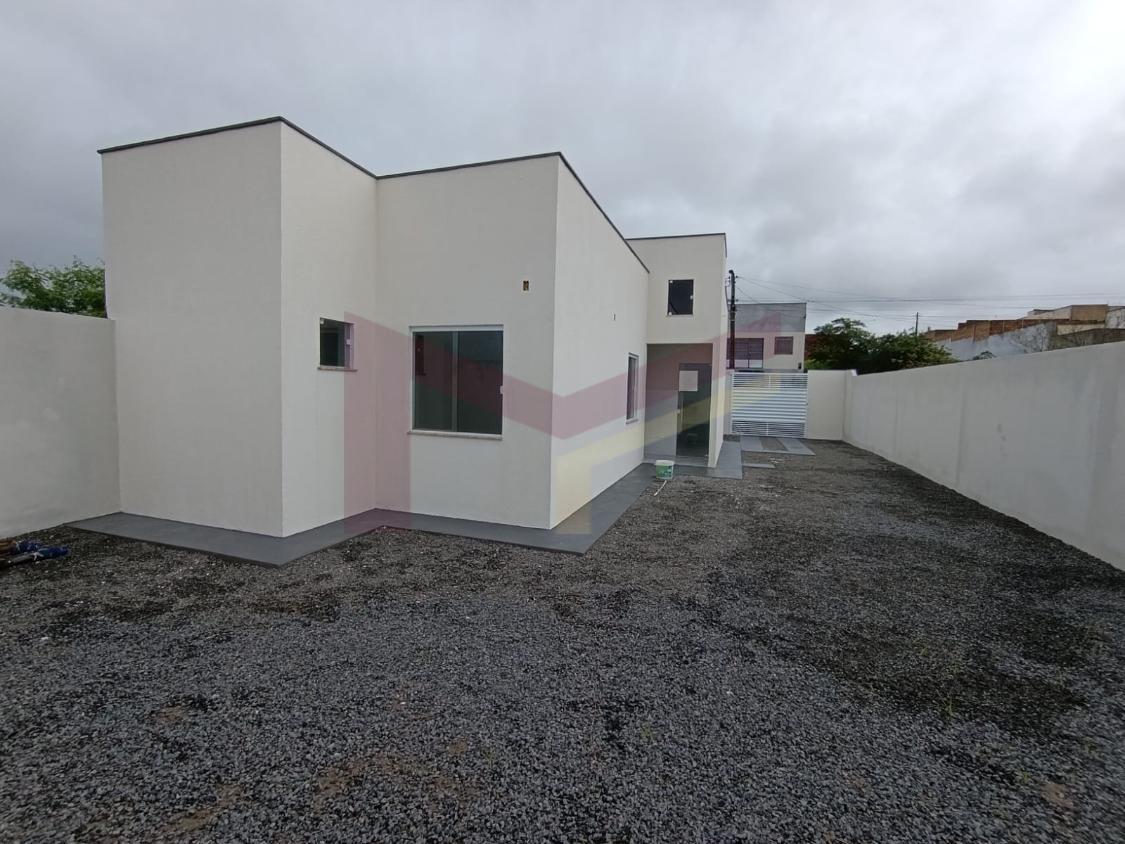 Casa à venda com 2 quartos, 69m² - Foto 8