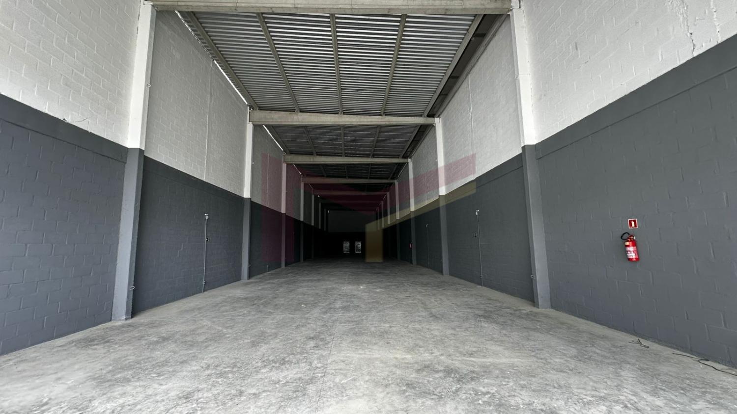 Depósito-Galpão-Armazém à venda e aluguel, 1000m² - Foto 6