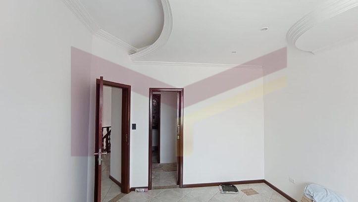 Casa à venda com 4 quartos, 200m² - Foto 4