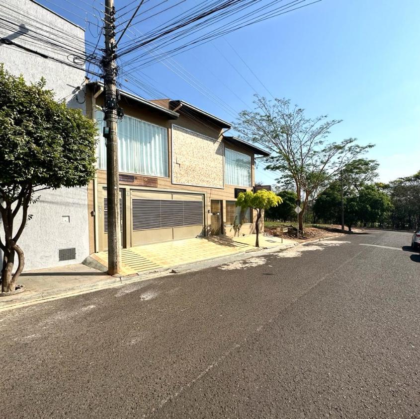 Sobrado à venda com 4 quartos, 500m² - Foto 3
