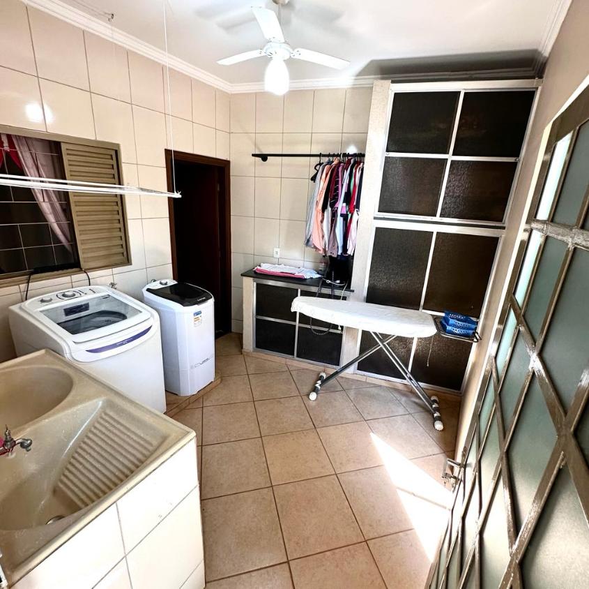 Sobrado à venda com 4 quartos, 500m² - Foto 21