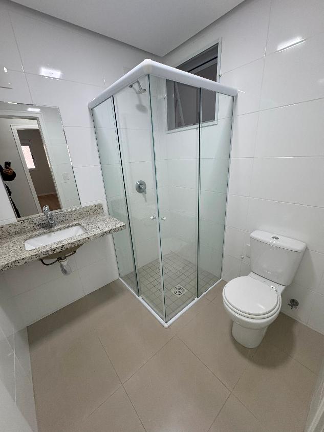 Apartamento para alugar com 2 quartos, 101m² - Foto 12