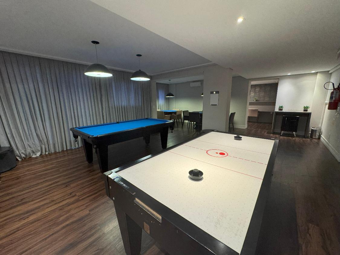 Apartamento para alugar com 2 quartos, 101m² - Foto 5