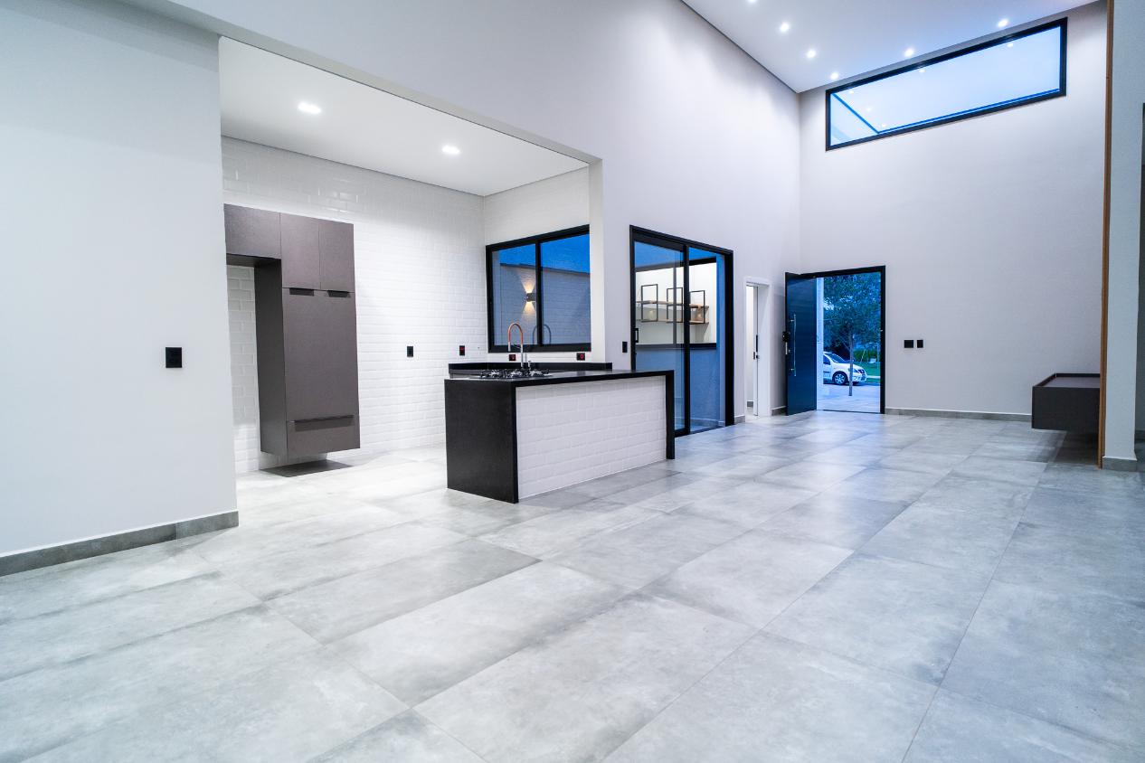 Casa de Condomínio à venda com 3 quartos, 212m² - Foto 4