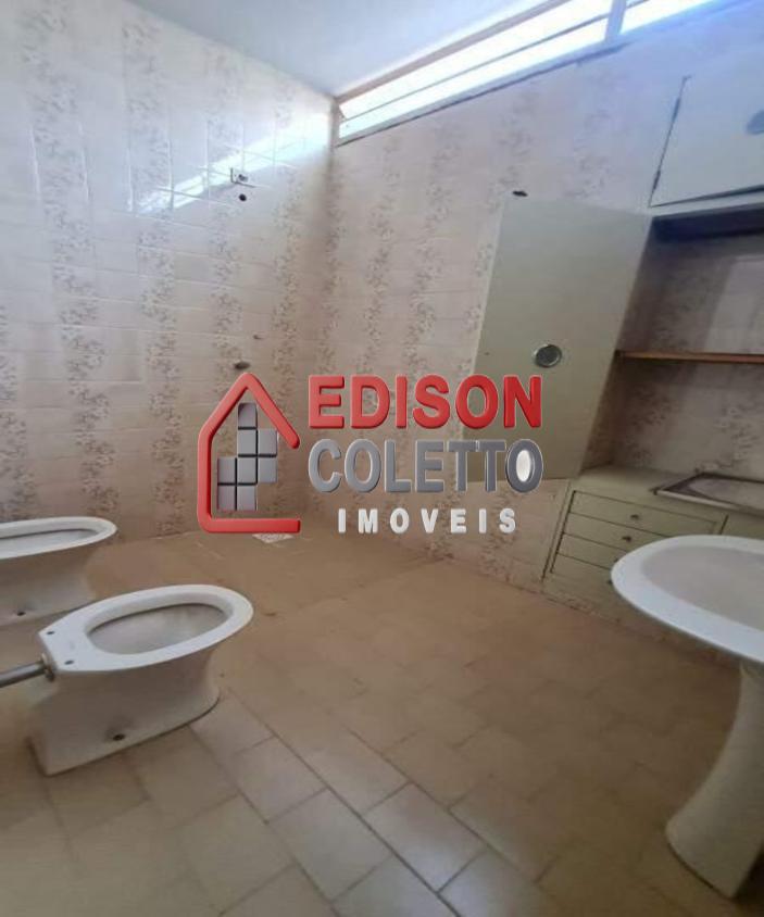 Casa para alugar com 3 quartos, 149m² - Foto 12