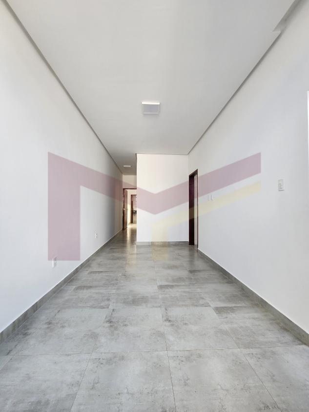 Casa à venda com 2 quartos, 65m² - Foto 3