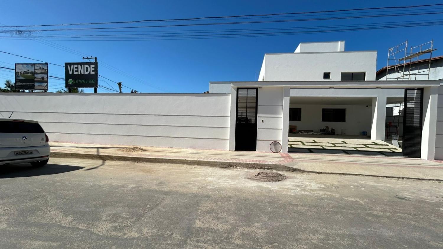 Casa Duplex de Alto Padrao a Venda - Vila Velha ES
