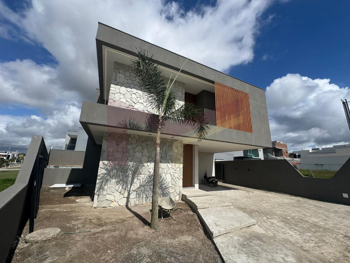 Casa, 4 quartos, 200 m² - Foto 1