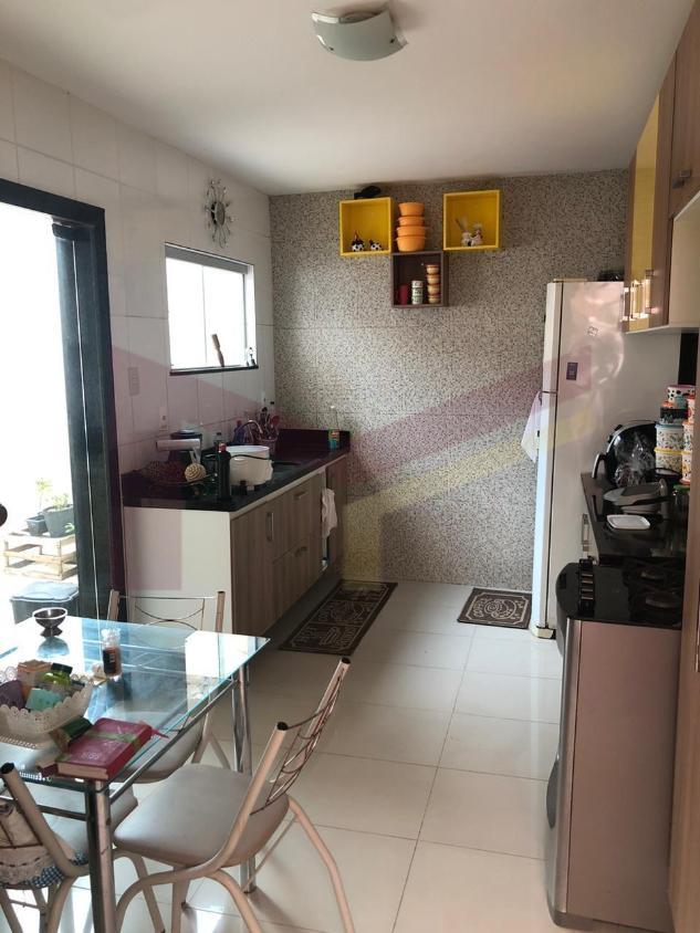 Casa à venda com 3 quartos, 120m² - Foto 15