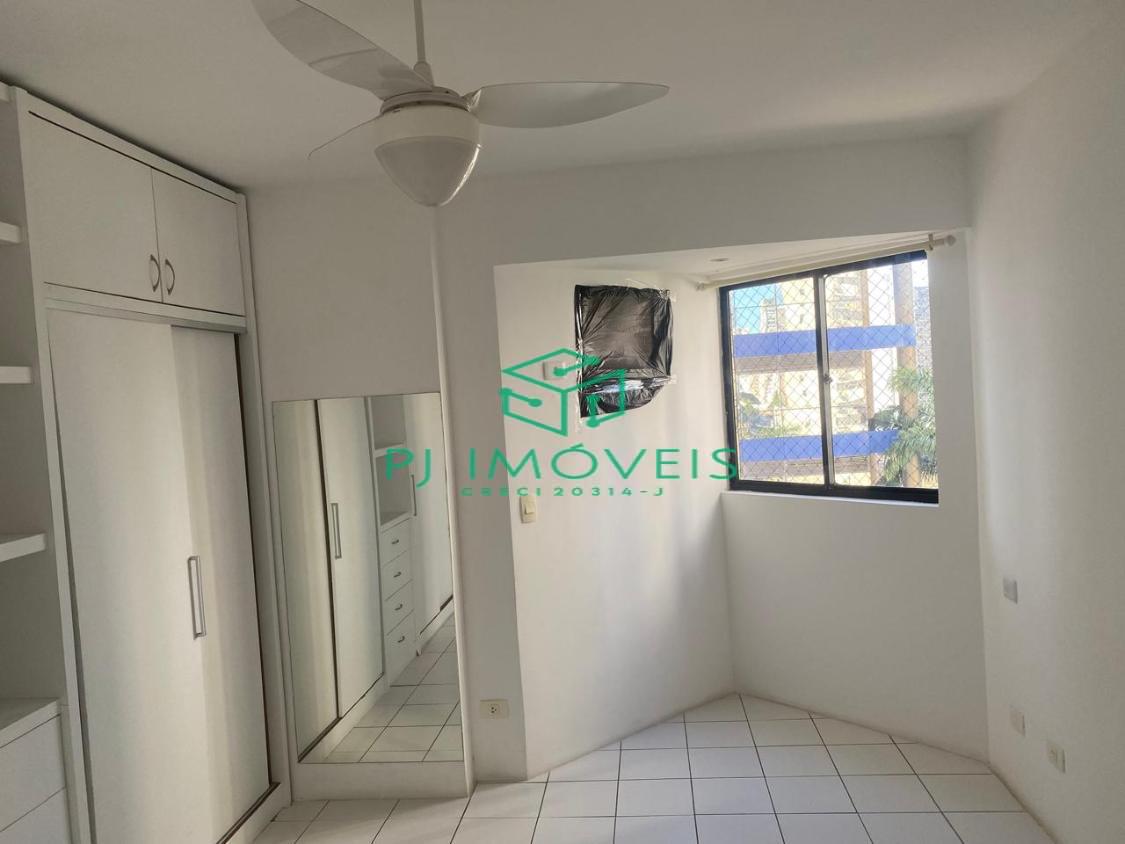 Apartamento para alugar com 4 quartos, 140m² - Foto 5