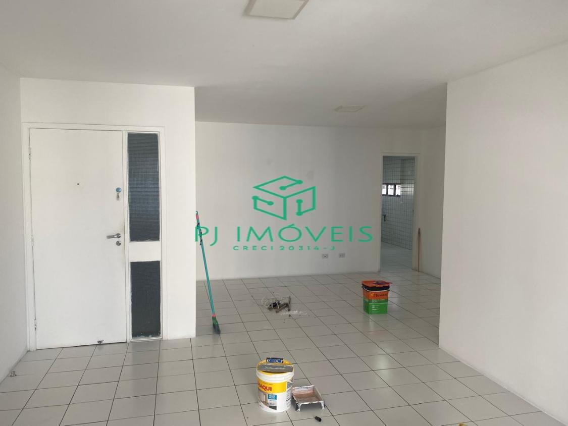 Apartamento para alugar com 4 quartos, 140m² - Foto 2