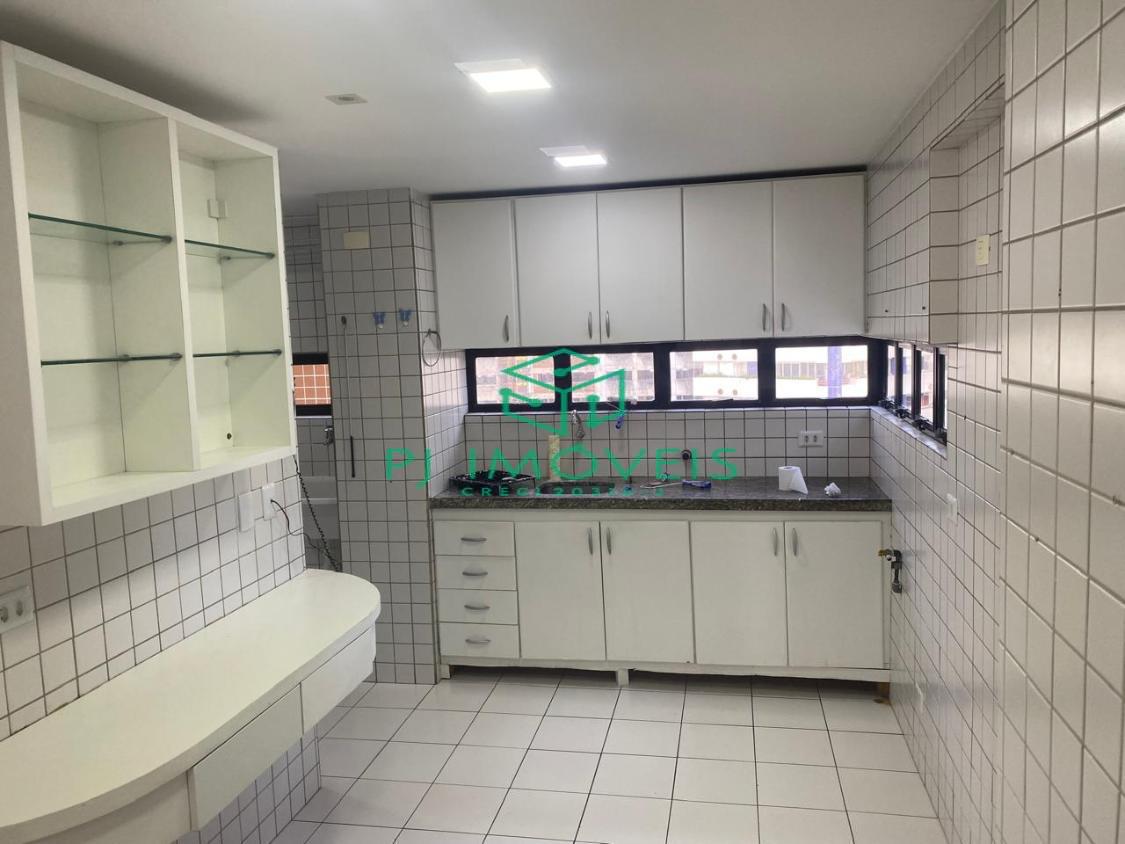 Apartamento para alugar com 4 quartos, 140m² - Foto 14