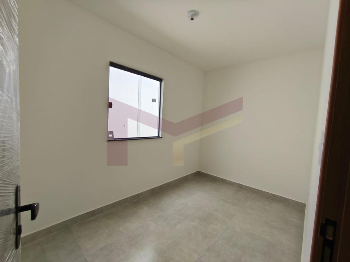Casa à venda com 3 quartos, 85m² - Foto 4