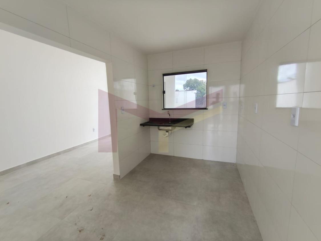Casa à venda com 3 quartos, 85m² - Foto 8