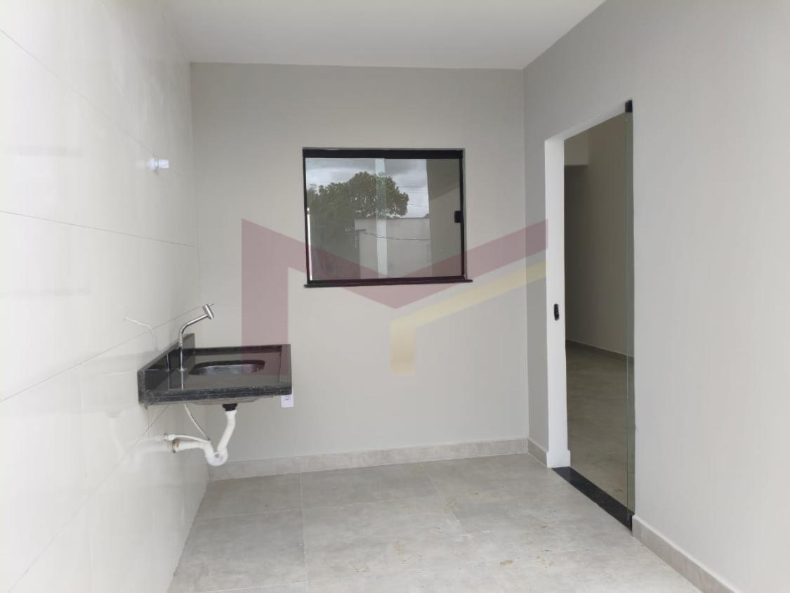 Casa à venda com 3 quartos, 85m² - Foto 11