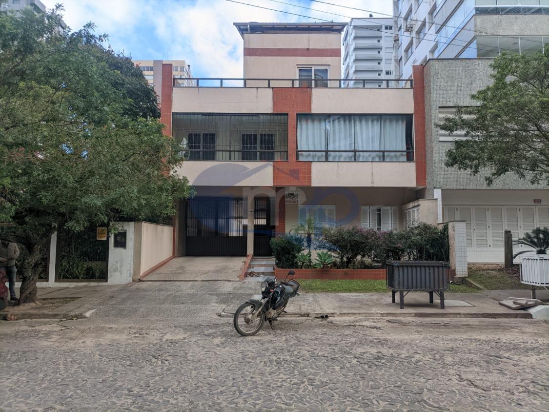Apartamento à venda com 2 quartos, 79m² - Foto 1