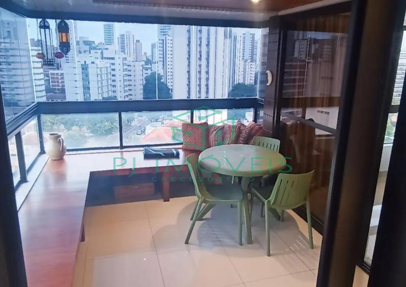 Apartamento à venda com 4 quartos, 167m² - Foto 4