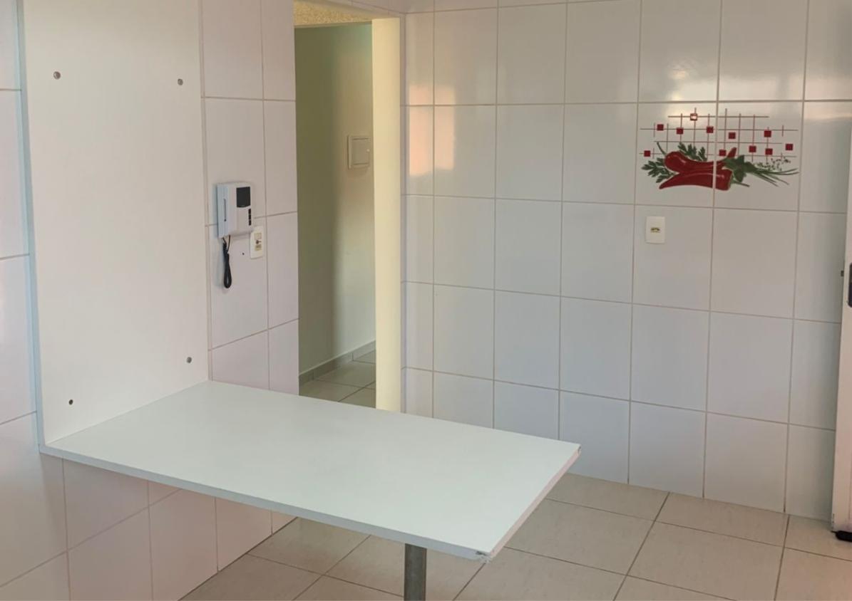 Casa à venda com 2 quartos, 125m² - Foto 9