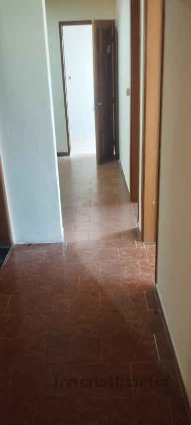 Casa à venda com 3 quartos, 120m² - Foto 3