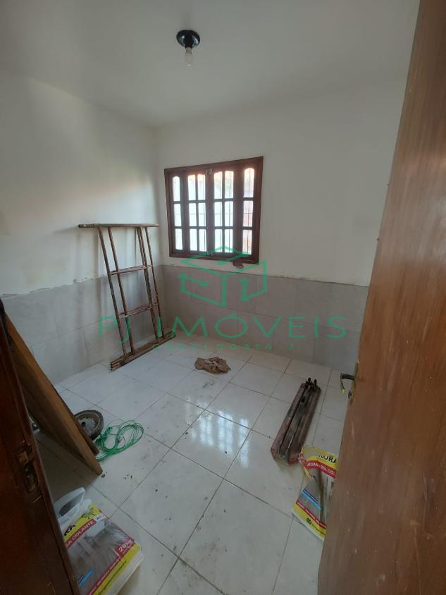Casa à venda com 4 quartos, 100m² - Foto 6