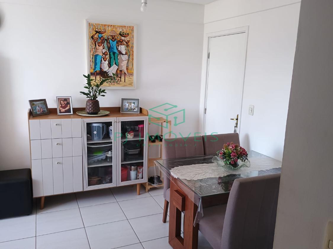 Apartamento à venda com 2 quartos, 45m² - Foto 2