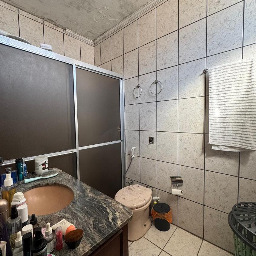Casa à venda com 2 quartos, 180m² - Foto 6