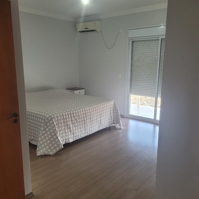 Casa de Condomínio à venda com 3 quartos, 241m² - Foto 8