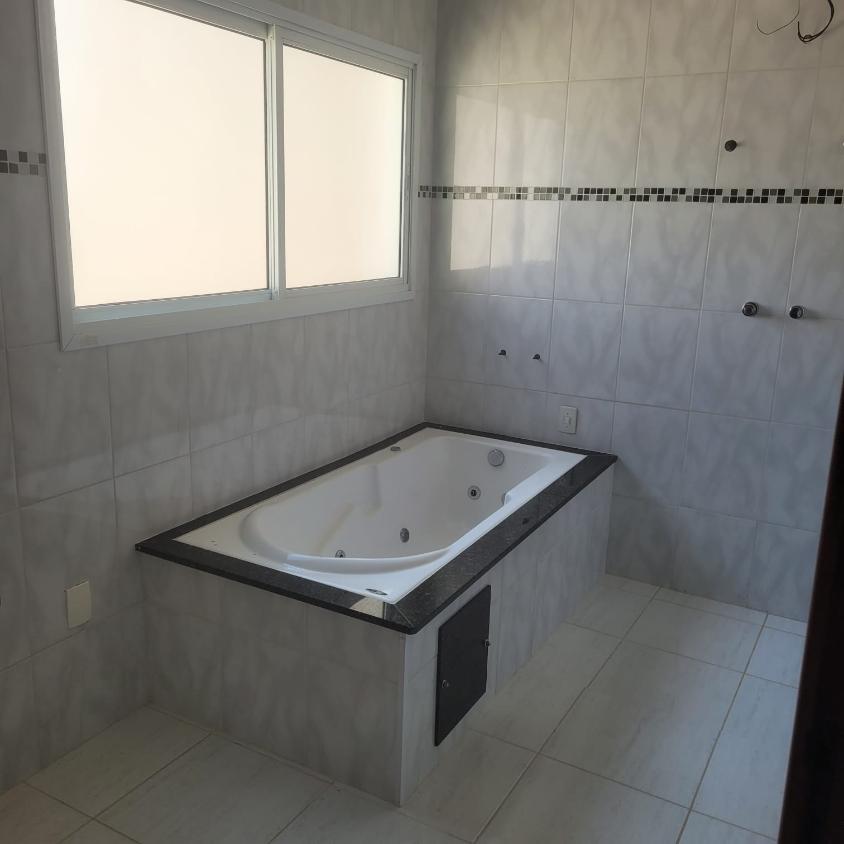 Casa de Condomínio à venda com 3 quartos, 241m² - Foto 9
