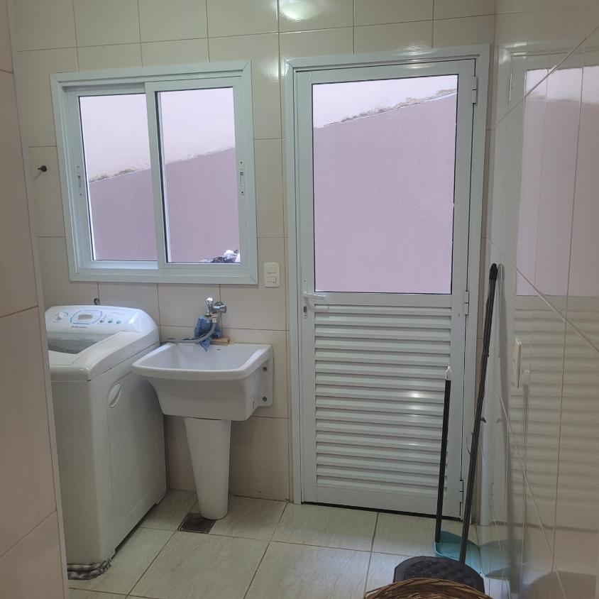 Casa de Condomínio à venda com 3 quartos, 241m² - Foto 23