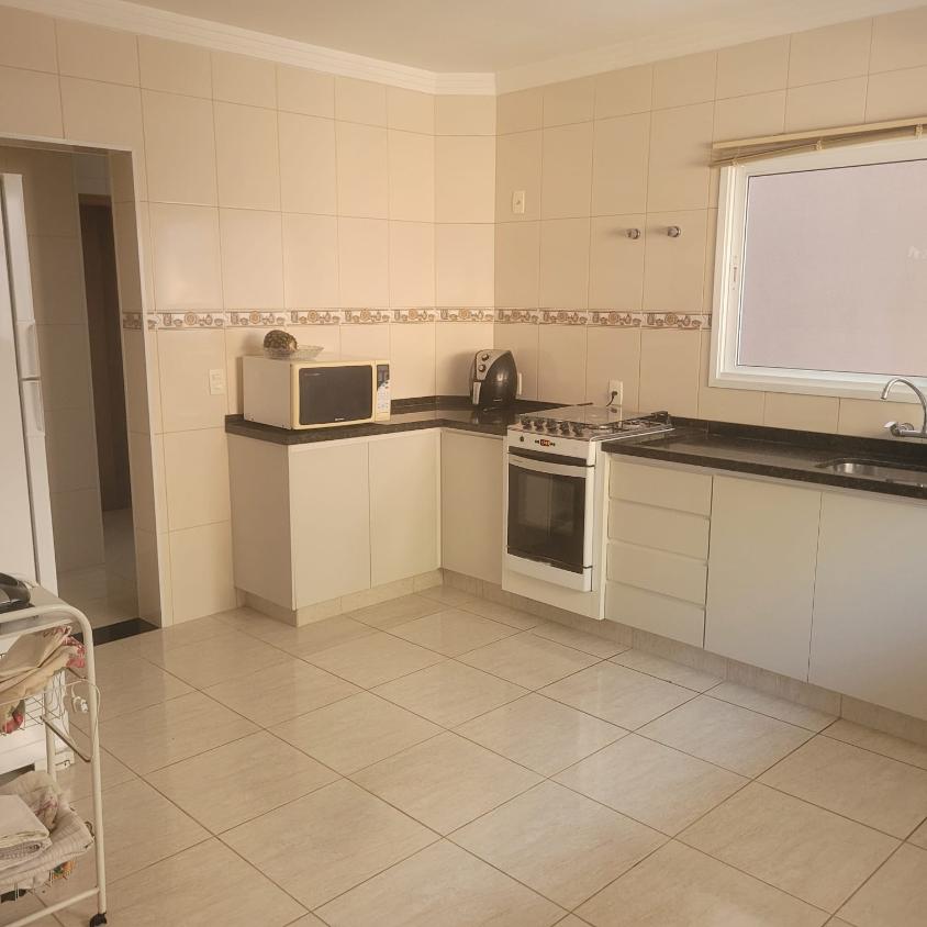 Casa de Condomínio à venda com 3 quartos, 241m² - Foto 16