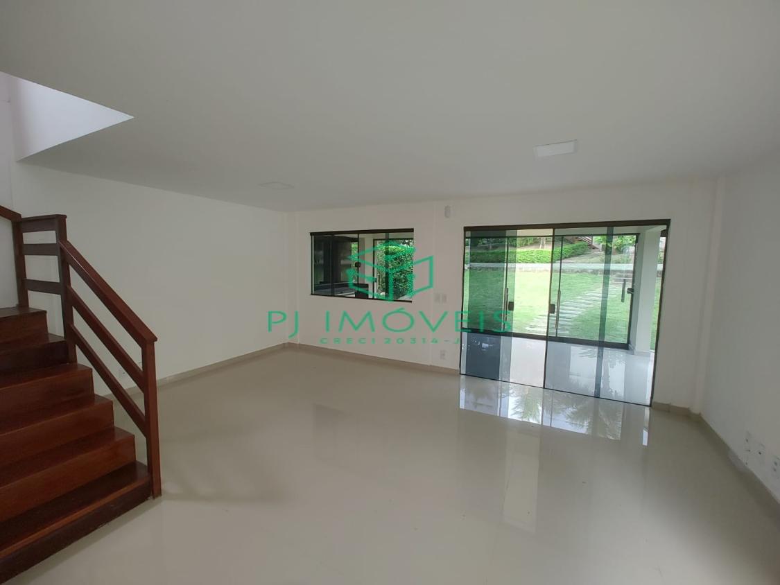 Casa de Condomínio à venda e aluguel com 4 quartos, 162m² - Foto 2