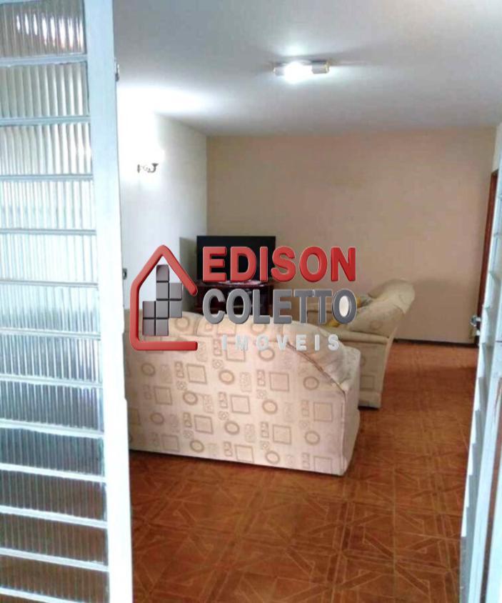 Casa à venda com 3 quartos, 163m² - Foto 3