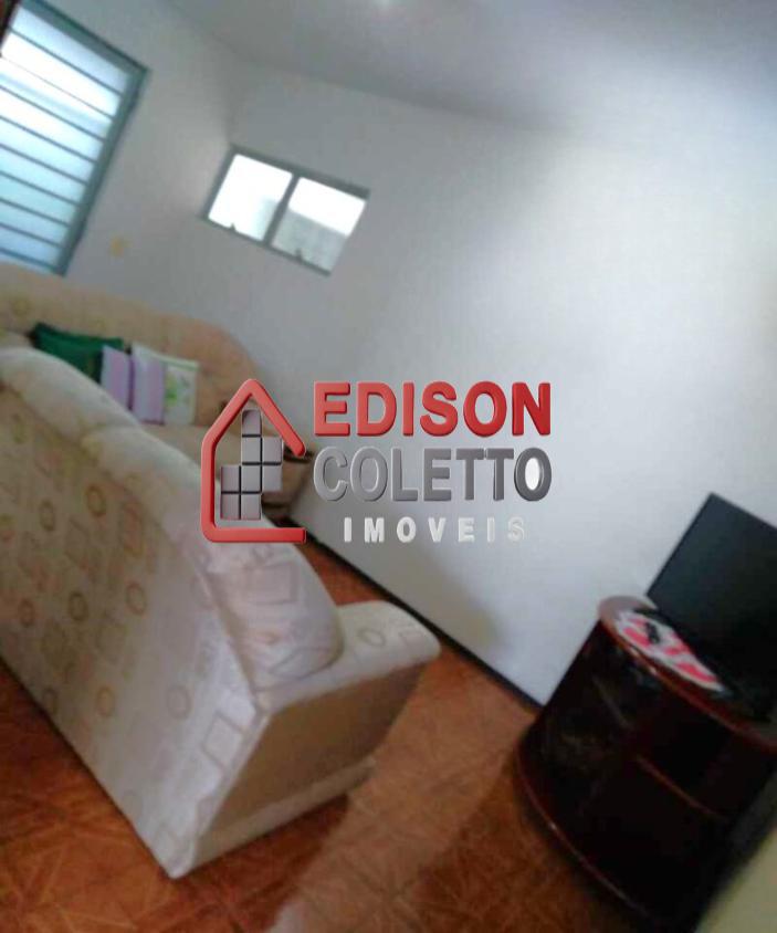 Casa à venda com 3 quartos, 163m² - Foto 2