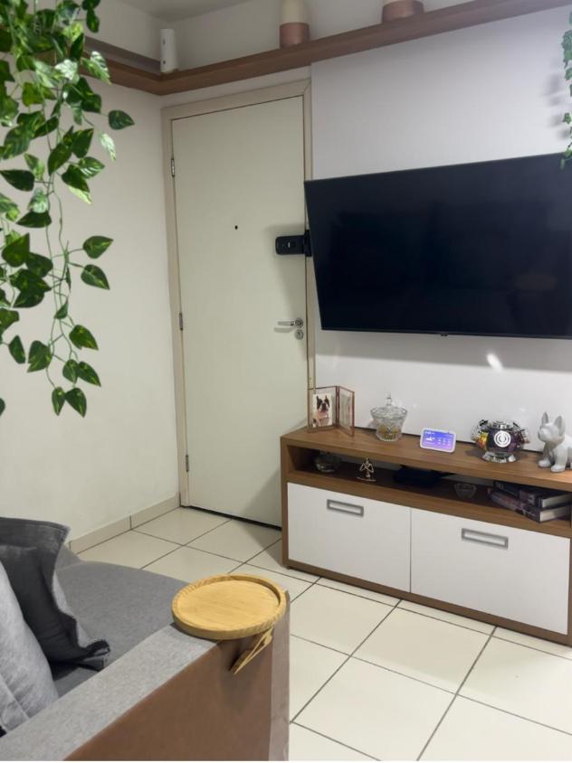 Apartamento à venda com 2 quartos, 60m² - Foto 2