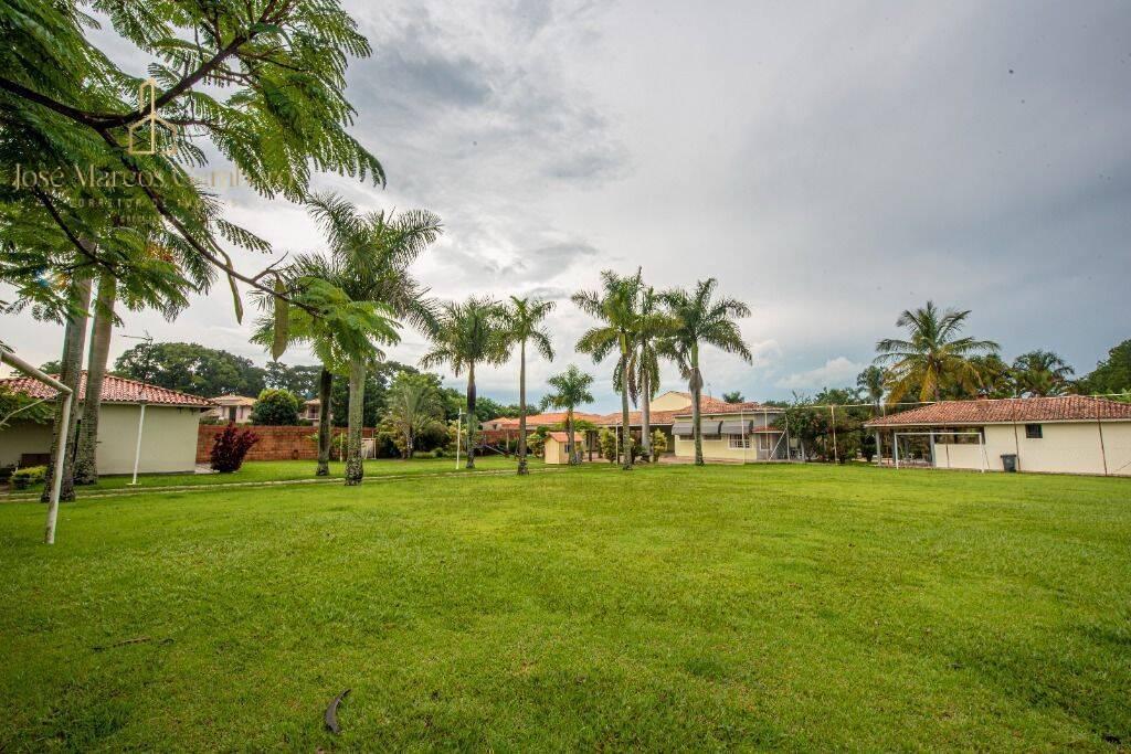 Casa de Condomínio à venda com 3 quartos, 620m² - Foto 3