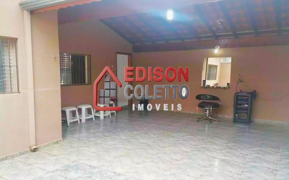 Casa à venda com 2 quartos, 68m² - Foto 3