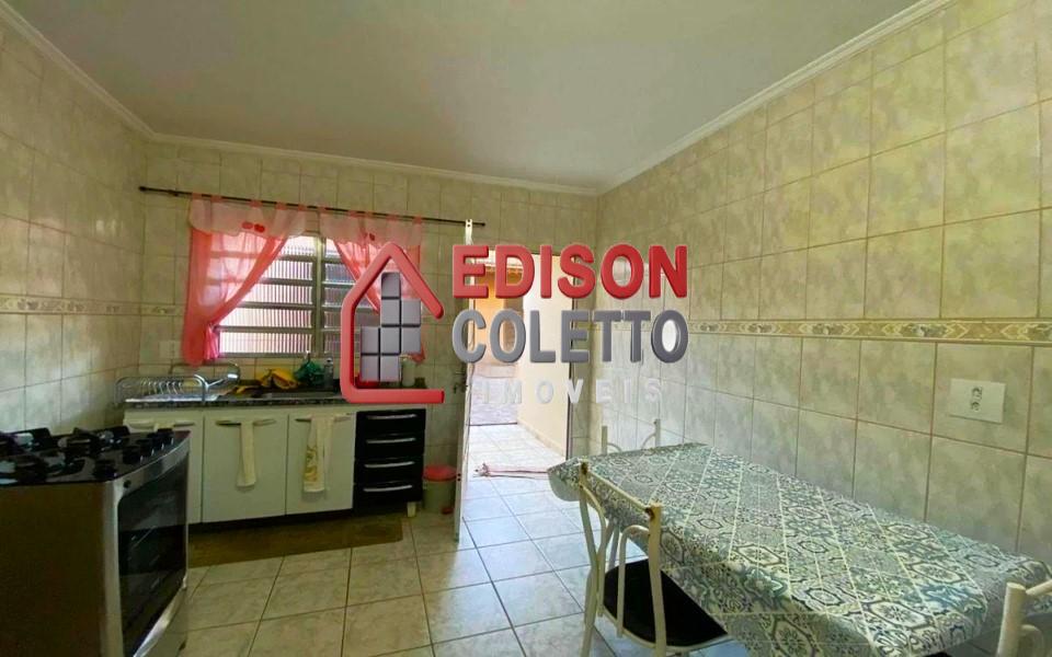 Casa à venda com 2 quartos, 68m² - Foto 16