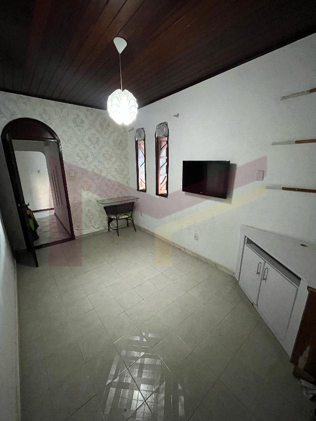 Casa para alugar com 3 quartos, 100m² - Foto 10