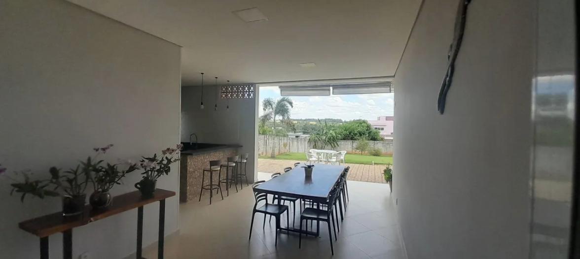 Casa de Condomínio à venda com 3 quartos, 205m² - Foto 5