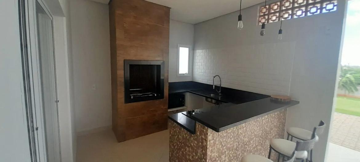Casa de Condomínio à venda com 3 quartos, 205m² - Foto 6